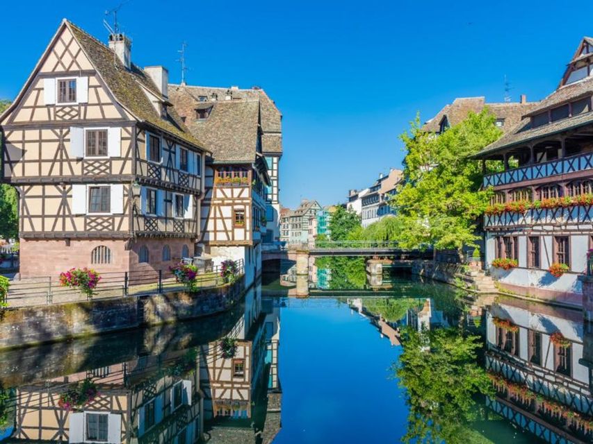 View of canal and buildings in Strasuburg, France