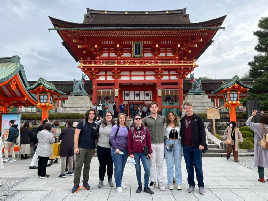 Political Science Study Abroad group stands in front of pagoda in Japan